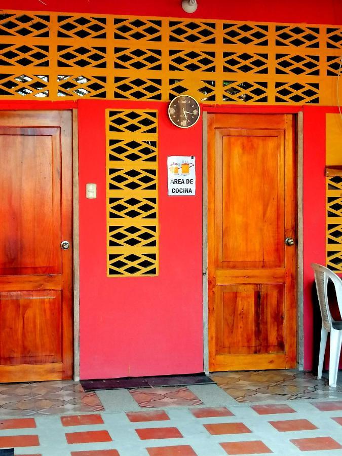 La Casa De Lili Hotel Olon Exterior photo